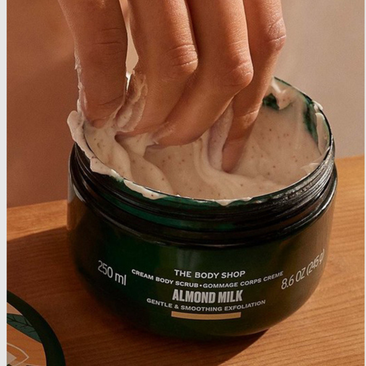 Foto 4 pulgar | Exfoliante Corporal The Body Shop Leche de Almendras 250ml