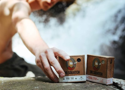 Foto 5 | Paquete De 2 Unidades De Alquitrán De Pino Soap Dr. Squatch Para Hombre - Venta Internacional.