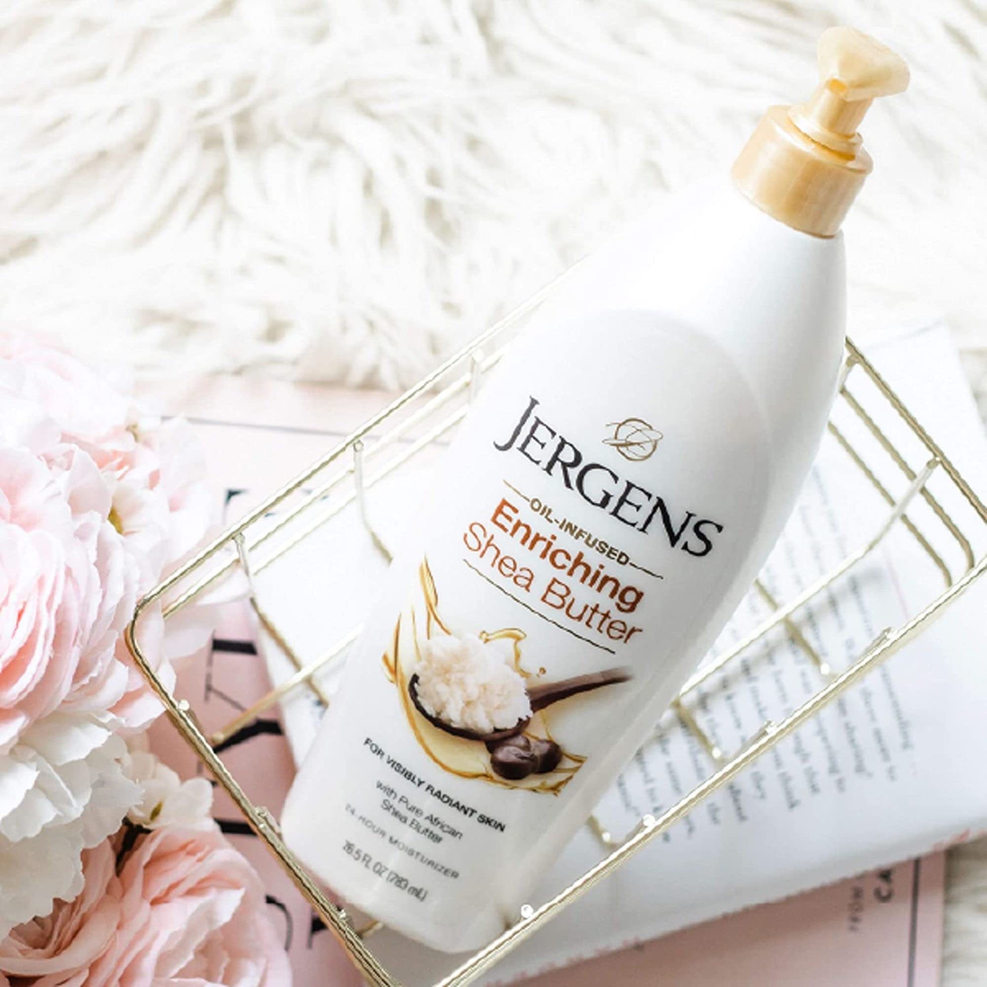 Foto 5 | Loción Hidratante A Base De Jergens Con Manteca De Karité Con Infusión De Aceite, 500 Ml, 3 Unidades - Venta Inter
