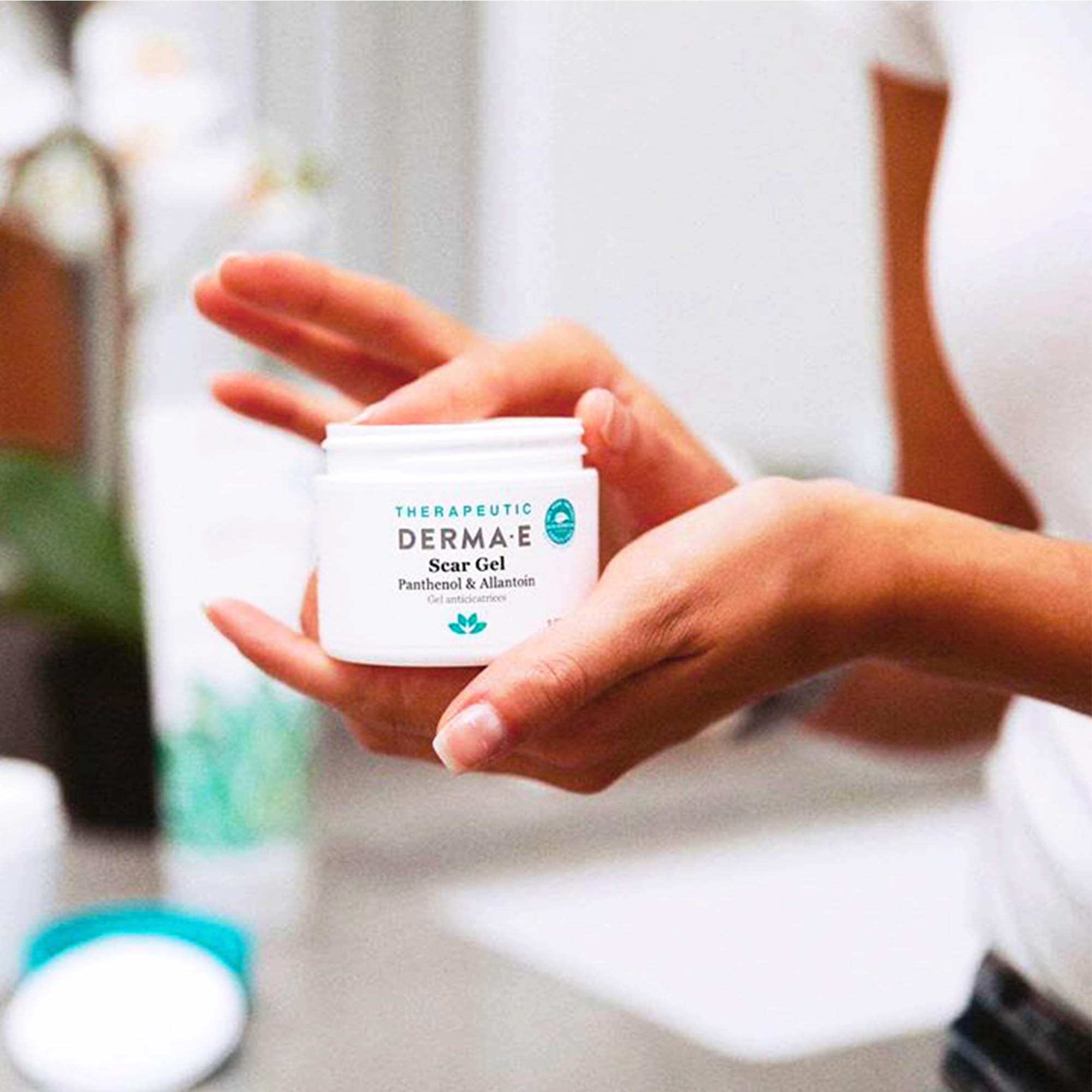 Foto 8 pulgar | Gel De Tratamiento De Cicatrices Derma E Para Rostro, 60 Ml, Con Pantenol Y Alantoína - Venta Internacional.