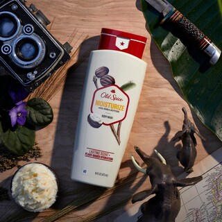 Foto 3 | Body Wash Old Spice Moisturize Con Manteca De Karité, 532 Ml (paquete De 4) - Venta Internacional.