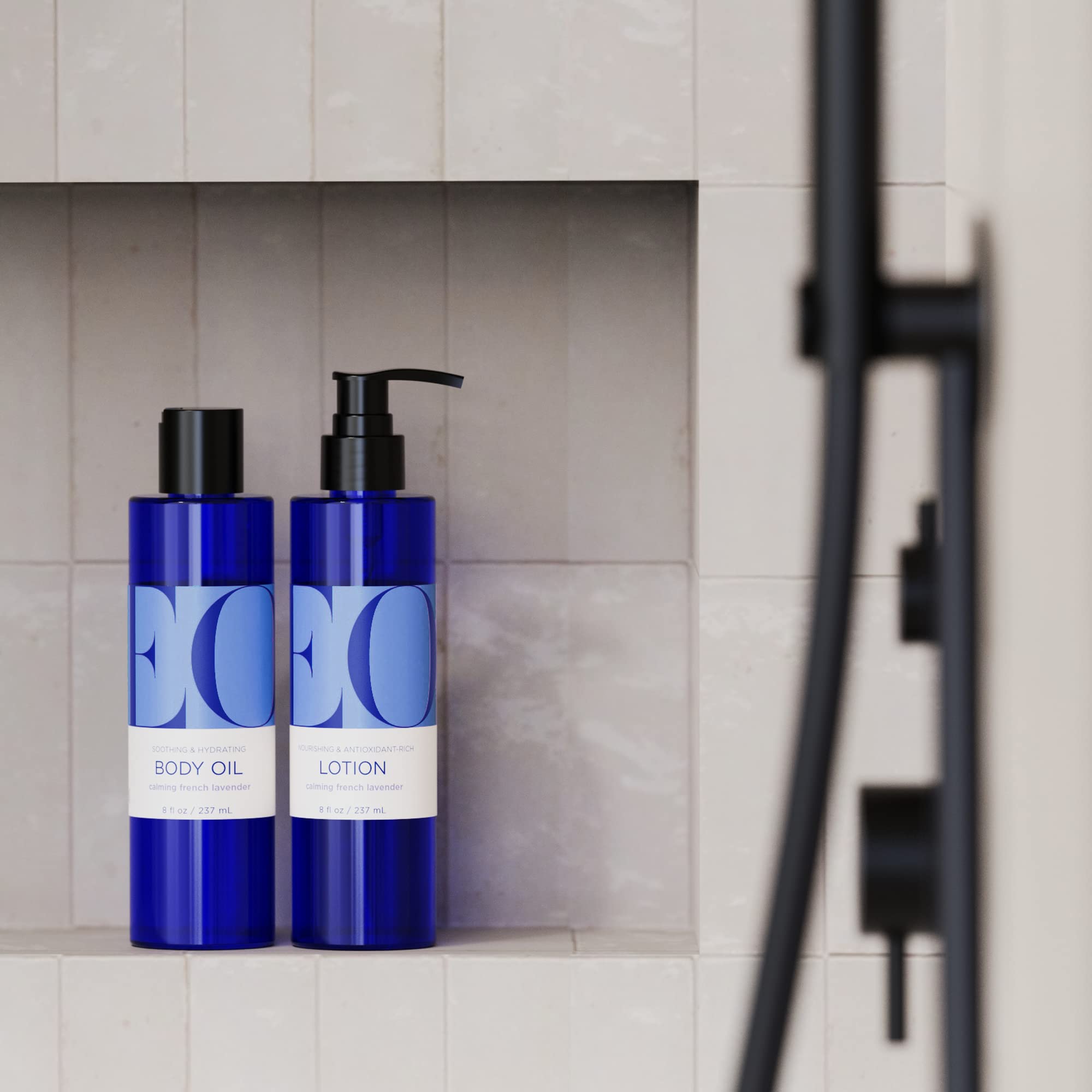 Foto 2 | Aceite Corporal Eo French Lavender Para Masaje E Hidratación 240 Ml X 2 - Venta Internacional.