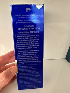 Foto 4 | Emulsión Hidratante Sekkisei Enriquecida Para Iluminar La Piel 140 Ml - Venta Internacional.