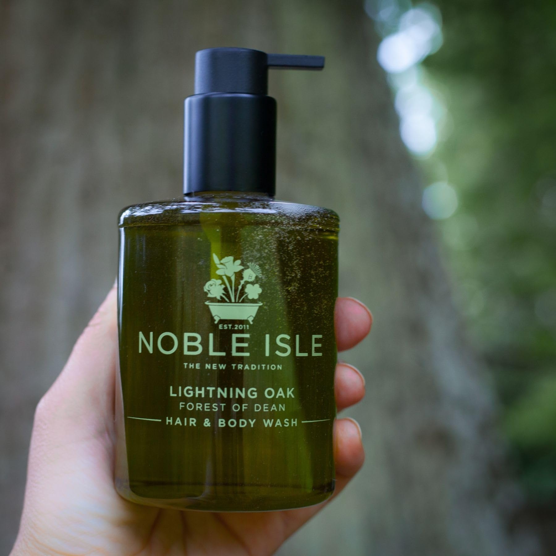 Foto 4 pulgar | Gel Limpiador Noble Island Lightning Oak Para Cabello Y Cuerpo 250 Ml - Venta Internacional.
