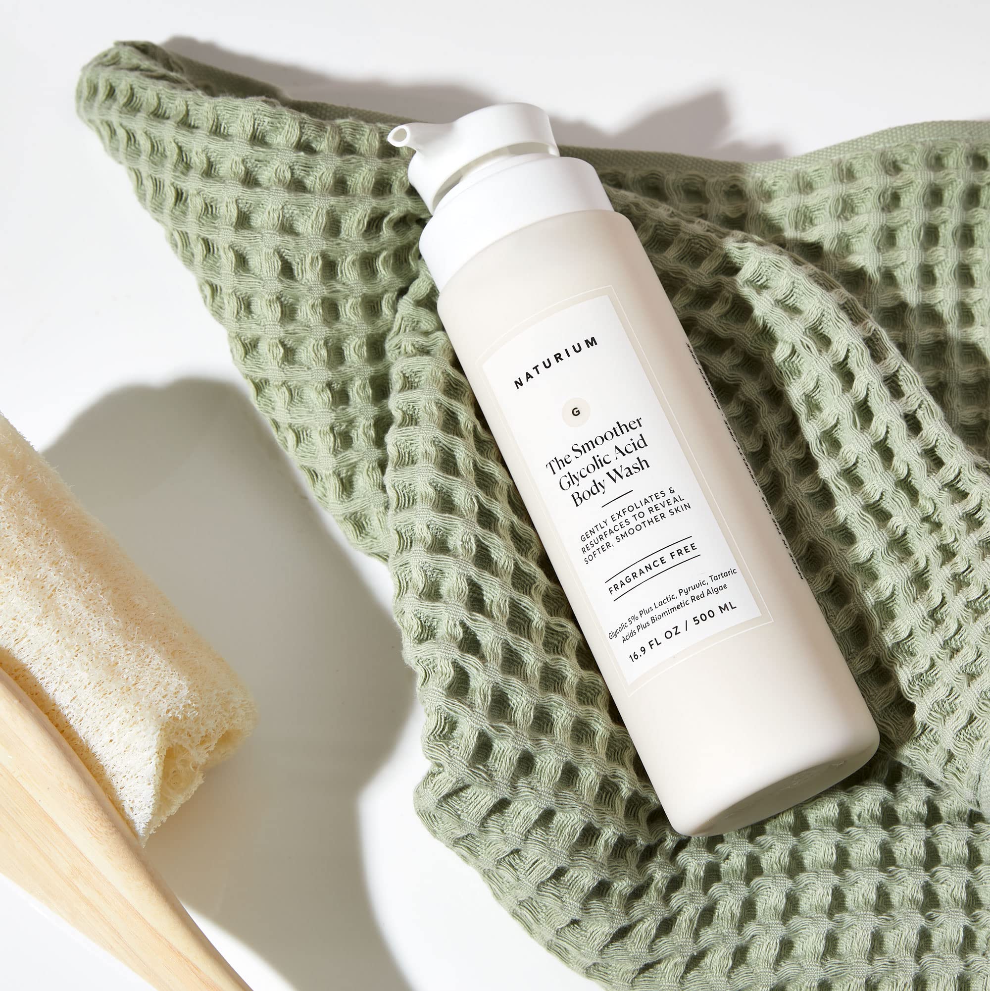 Foto 6 | Gel De Baño Naturium The Smoother Con Ácido Glicólico, 500 Ml - Venta Internacional.