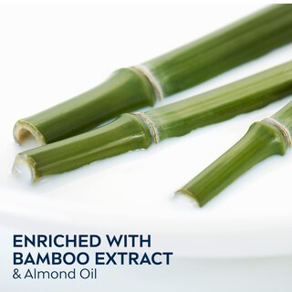 Foto 3 | Gel De Baño Nivea Men Sensitive Con Extracto De Bambú, Botella De 900 Ml - Venta Internacional.