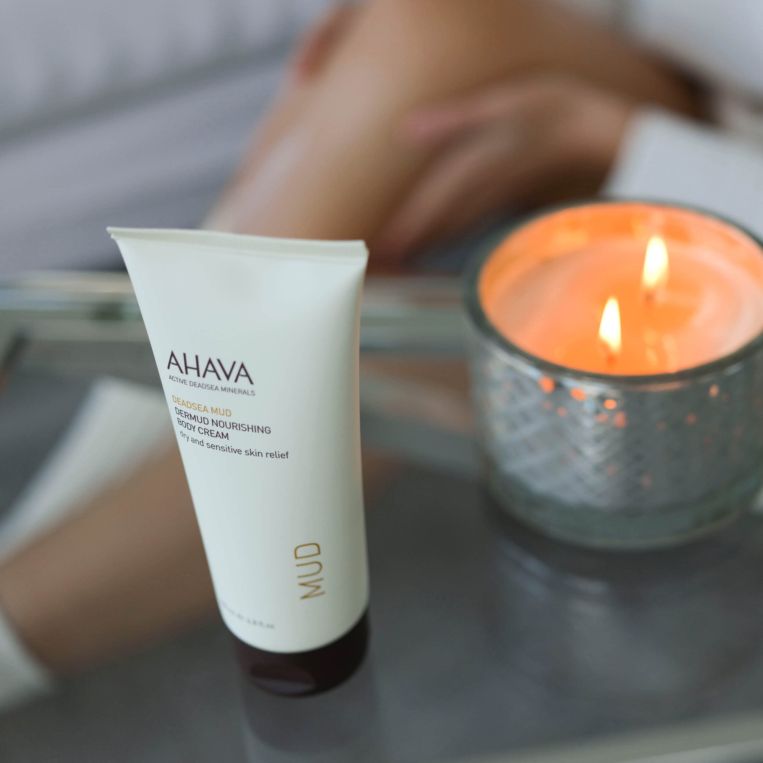 Foto 5 pulgar | Crema Corporal Ahava Dermud Nutritiva 100 Ml Para Piel Seca Y Sensible - Venta Internacional.