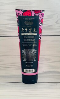 Foto 2 | Crema Corporal Bath & Body Works Bizcocho De Fresa 240 Ml X2 - Venta Internacional.