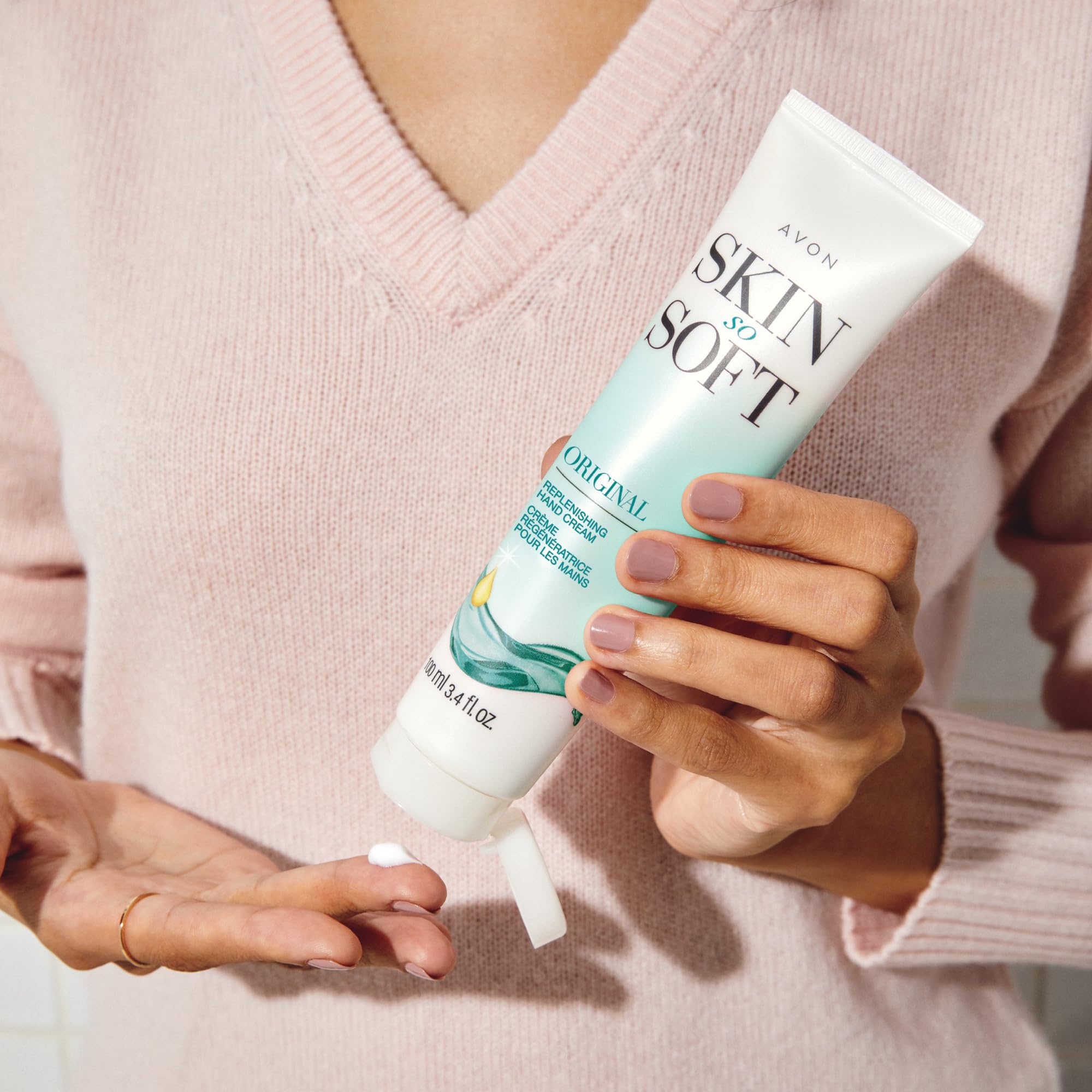 Foto 7 pulgar | Crema De Manos Avon Skin So Soft Original Replenishing, Paquete De 5 - Venta Internacional.