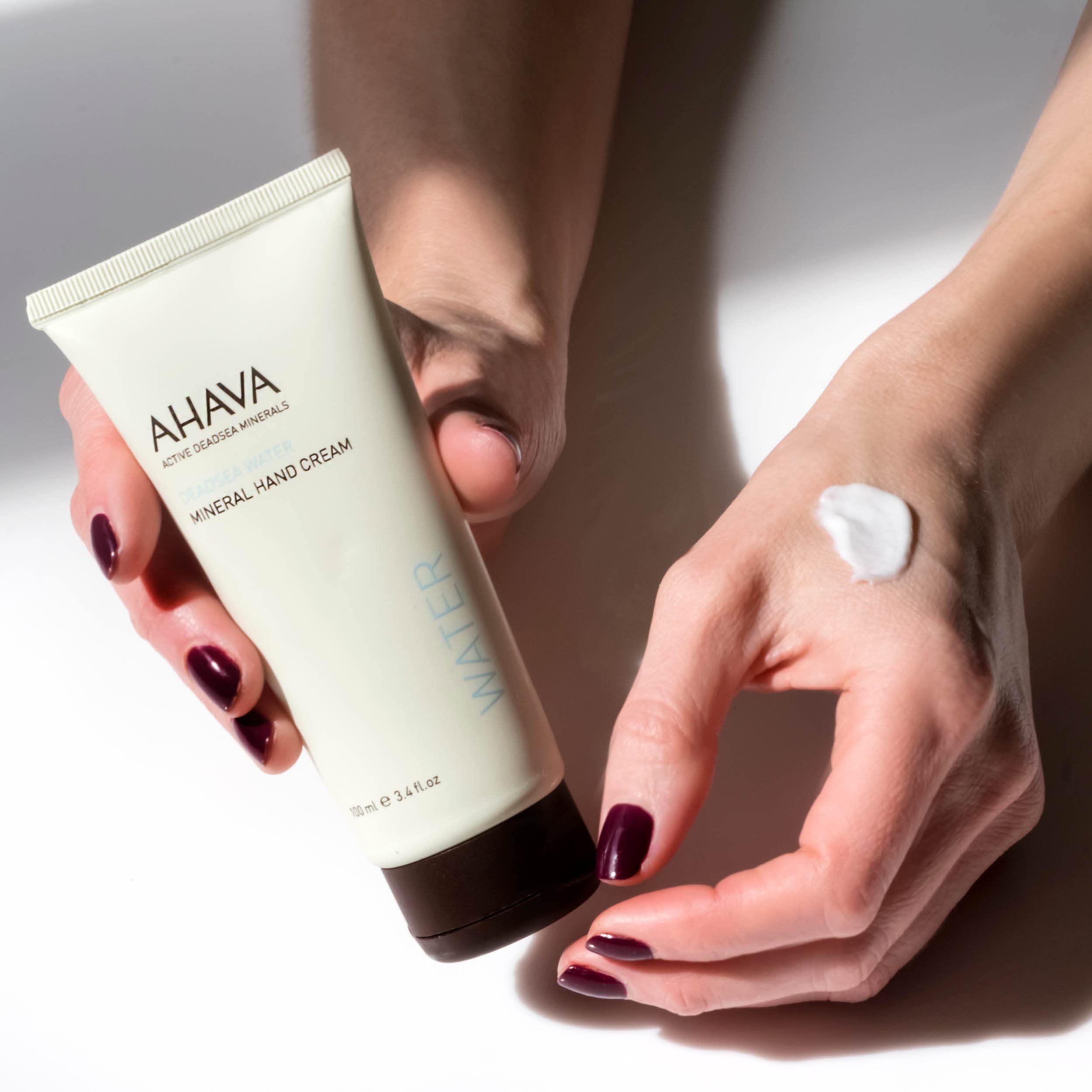 Foto 7 pulgar | Crema De Manos Ahava Agua Mineral Del Mar Muerto 100 Ml - Venta Internacional.