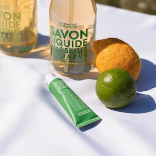 Foto 5 | Crema De Manos La Compagnie De Provence Revitalizante Con Romero, 30 Ml - Venta Internacional.