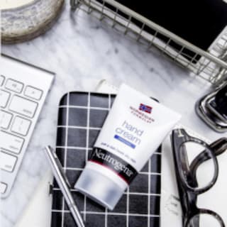 Foto 4 | Crema De Manos Neutrogena Norwegian Formula 60 Ml (paquete De 6) - Venta Internacional.