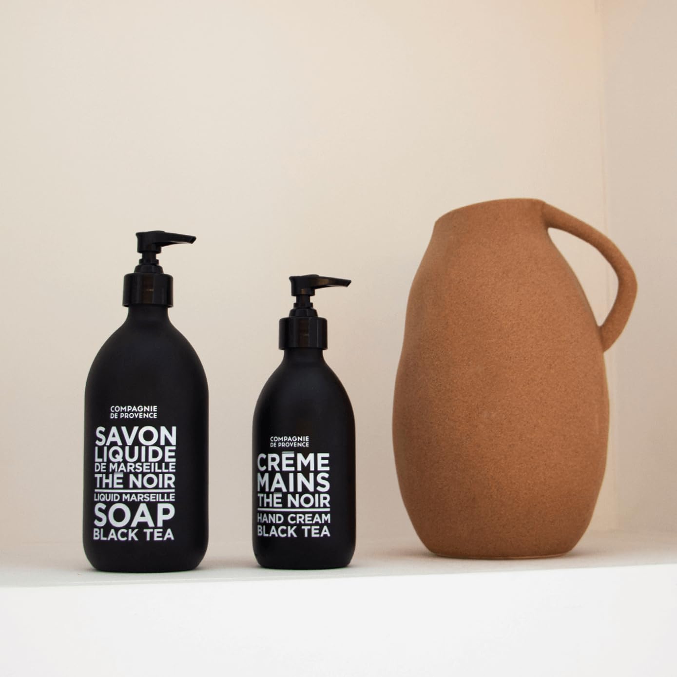 Foto 6 pulgar | Crema De Manos La Compagnie De Provence Té Negro 300ml - Venta Internacional.