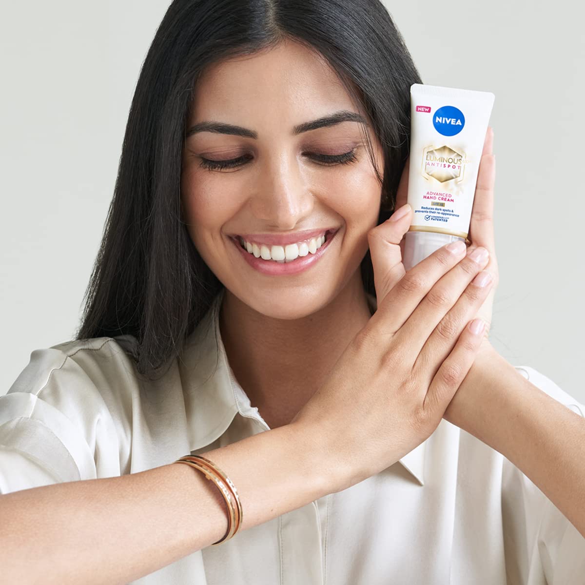 Foto 4 pulgar | Crema De Manos Nivea Luminous 630 Advanced Antimanchas 50 Ml - Venta Internacional.