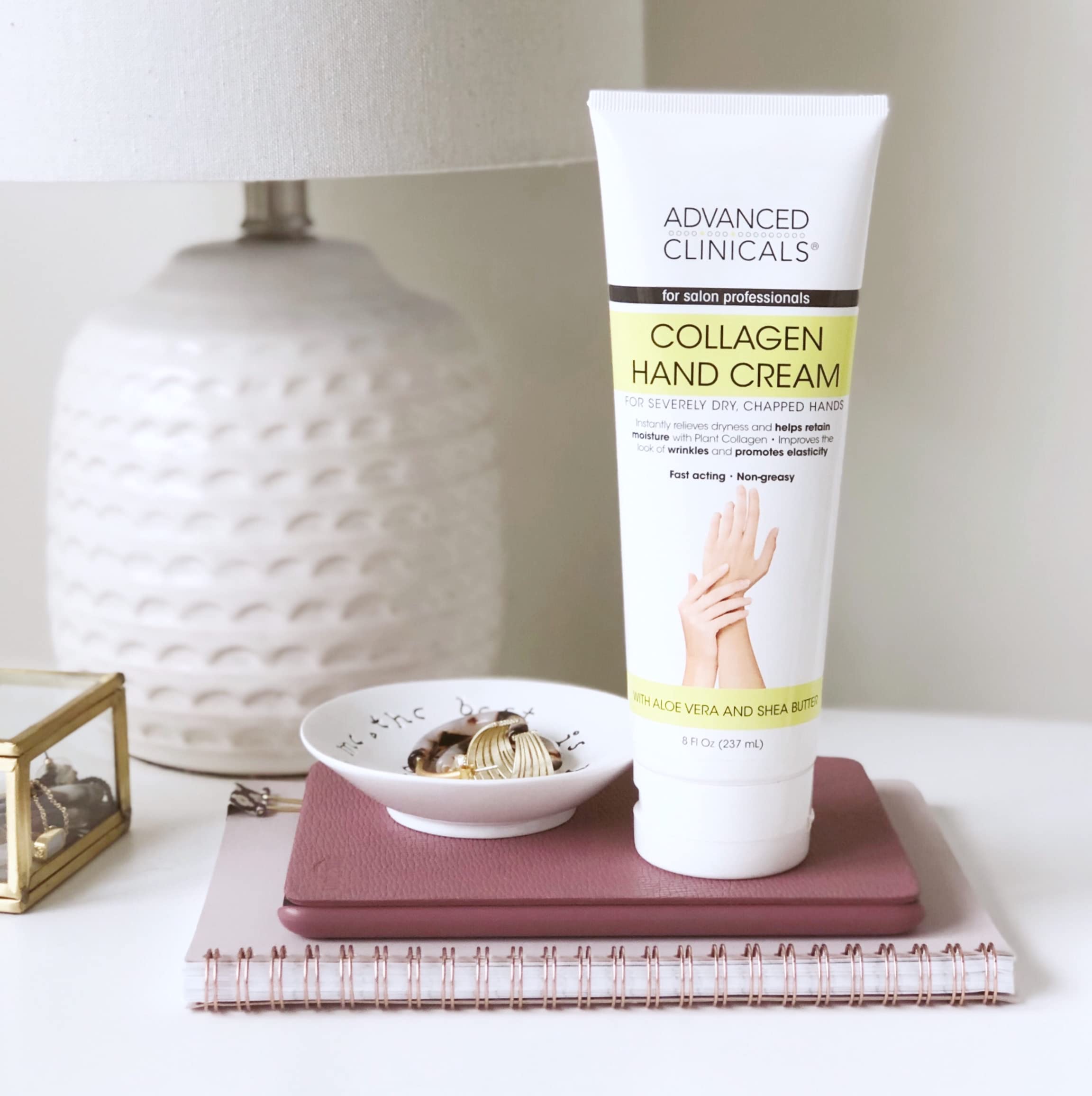Foto 5 pulgar | Crema Para Manos Y Cuerpo Advanced Clinicals Collagen 240 Ml - Venta Internacional.