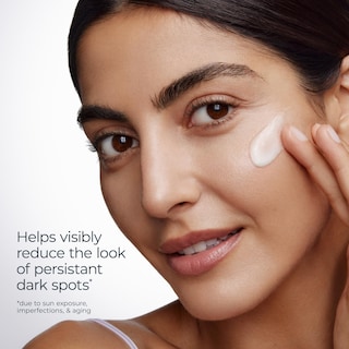Foto 7 | Loción Facial Eucerin Radiant Tone Spf 30 Con Protección Solar 50 Ml - Venta Internacional.
