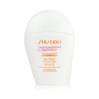 Foto 1 | Protector Solar Shiseido Urban Environment Age Defense Sin Aceite Sp - Venta Internacional.