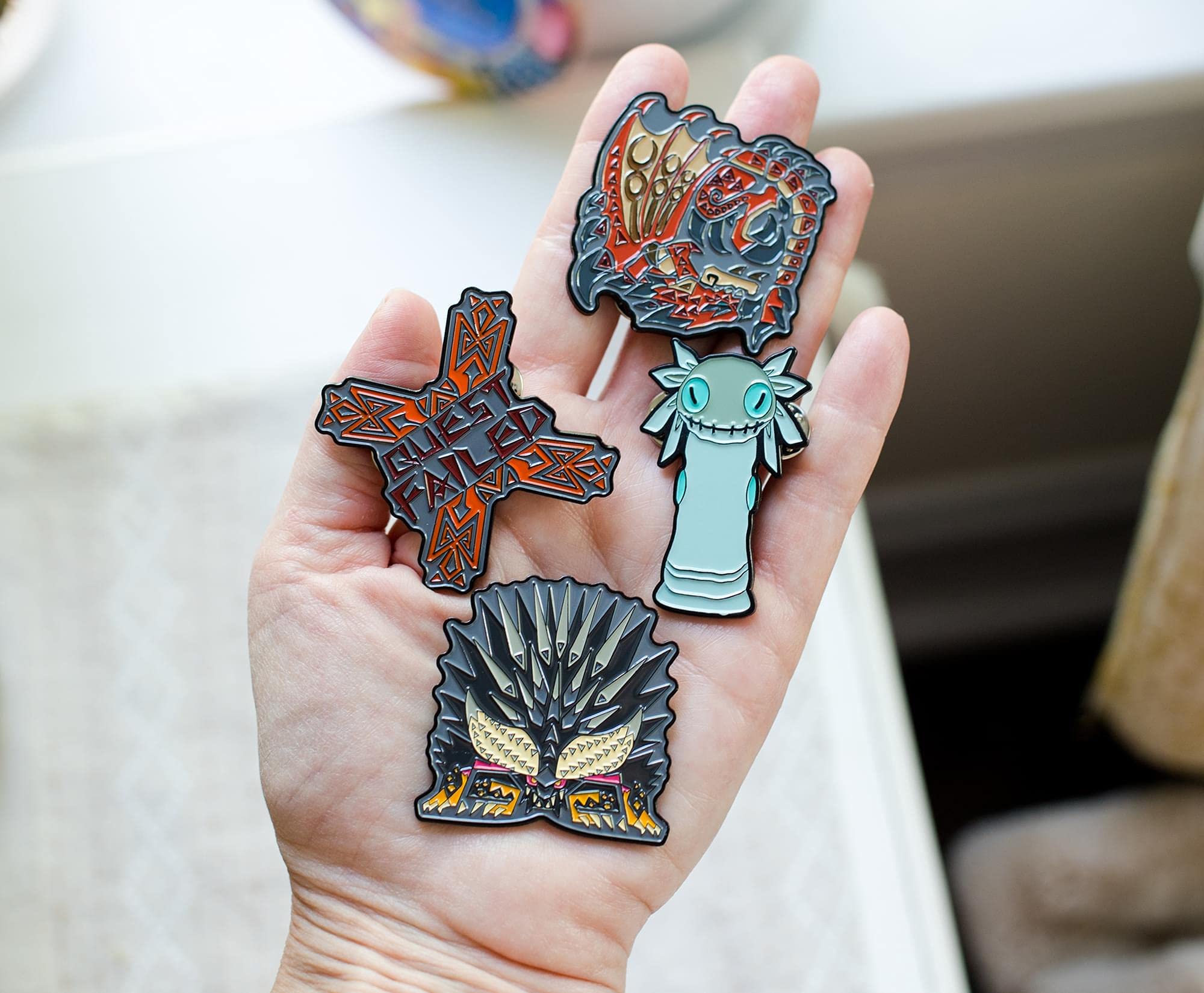 Foto 4 pulgar | Set De Alfileres Esmaltados Monster Hunter: World Nergigante Rathalos X4 - Venta Internacional.