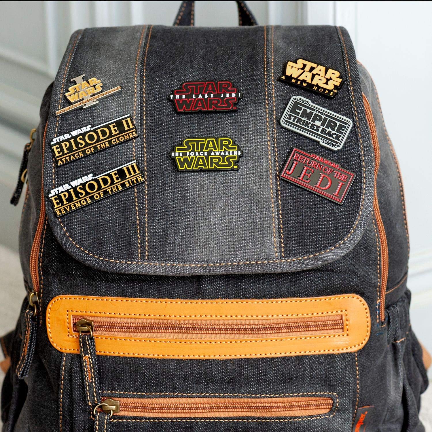 Foto 7 pulgar | Juego De 8 Títulos De La Película Star Wars De Pin Collection Con Póster - Venta Internacional.