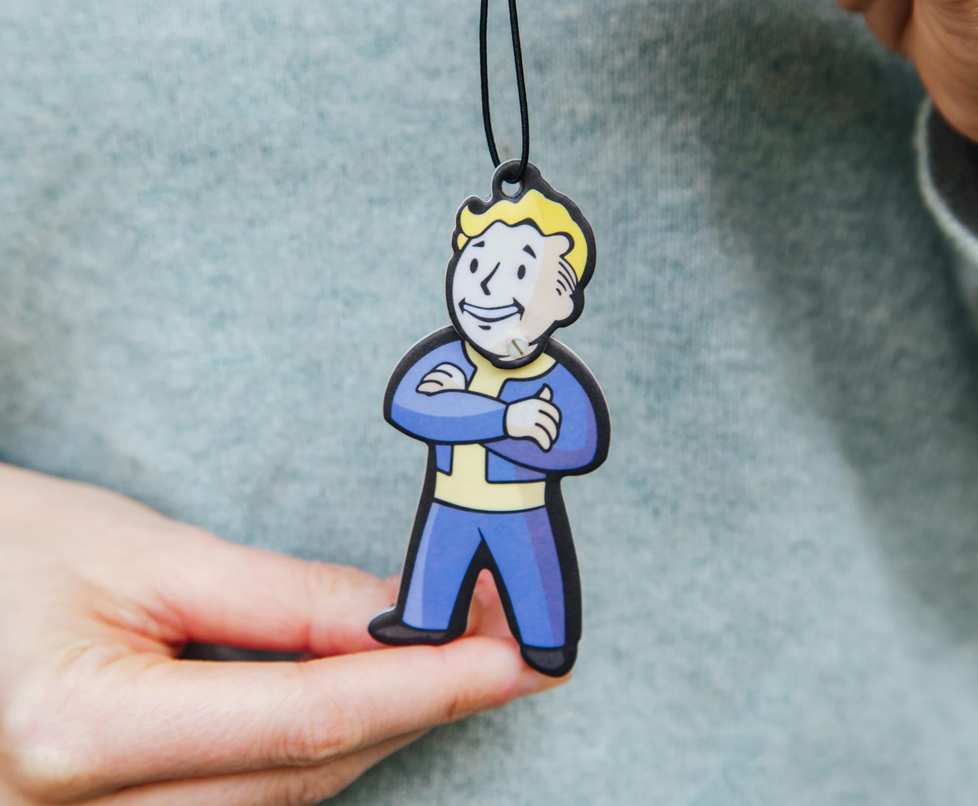 Foto 4 pulgar | Ambientador Just Funky Fallout Vault Boy Wiggler Vanilla - Venta Internacional.