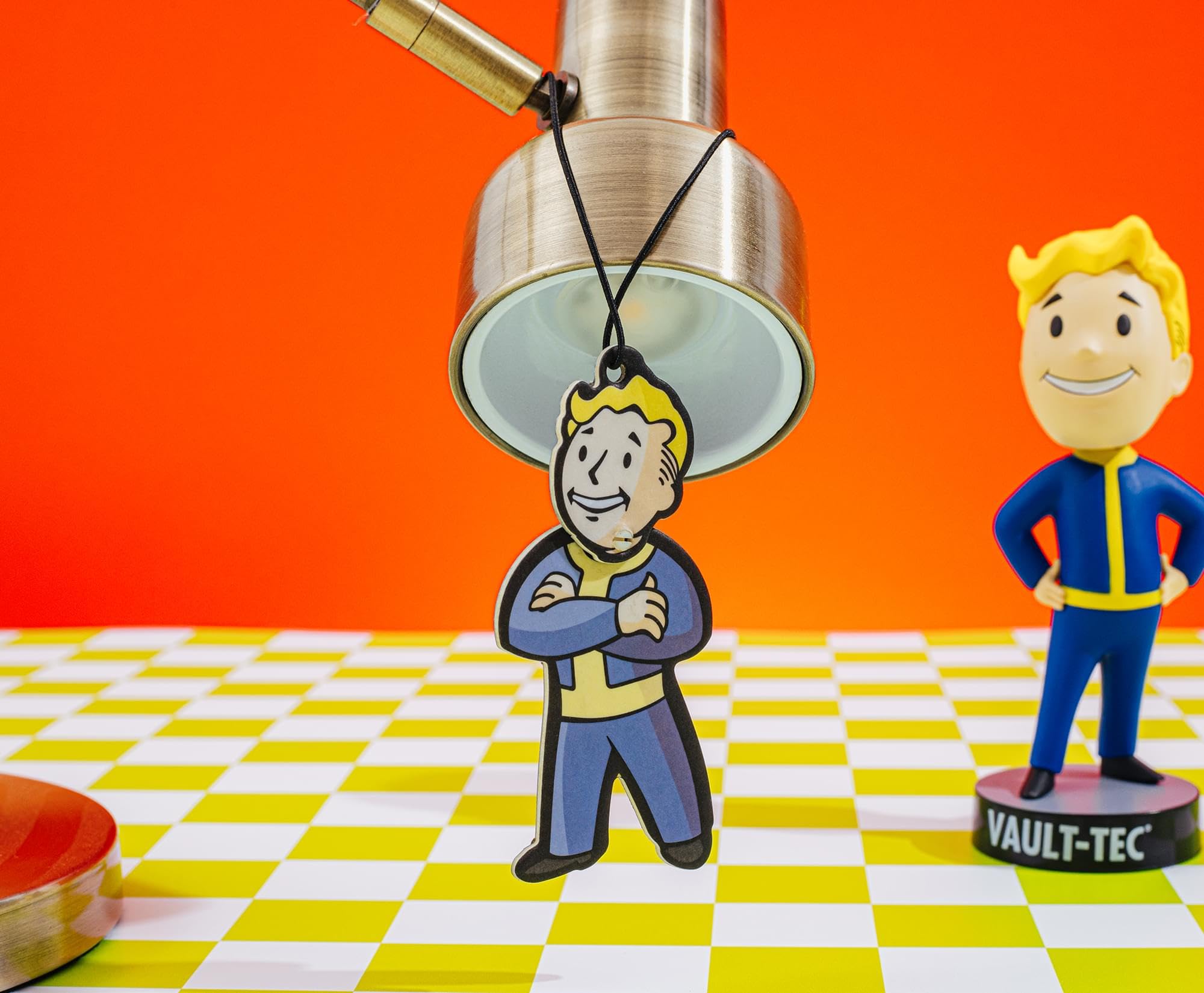Foto 5 | Ambientador Just Funky Fallout Vault Boy Wiggler Vanilla - Venta Internacional.