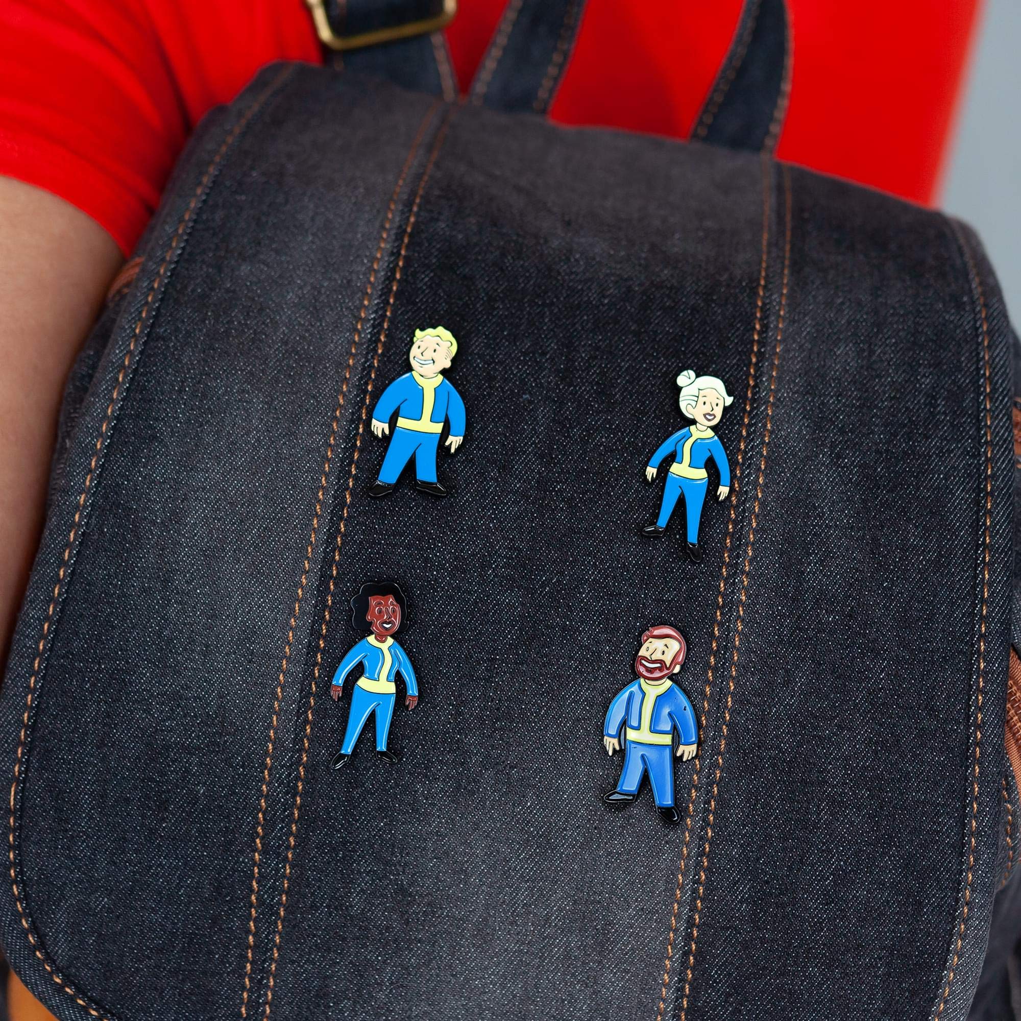Foto 4 | Juego De Alfileres De Metal Esmaltado Para Coleccionistas Fallout Vault Dweller 2019 - Venta Internacional.