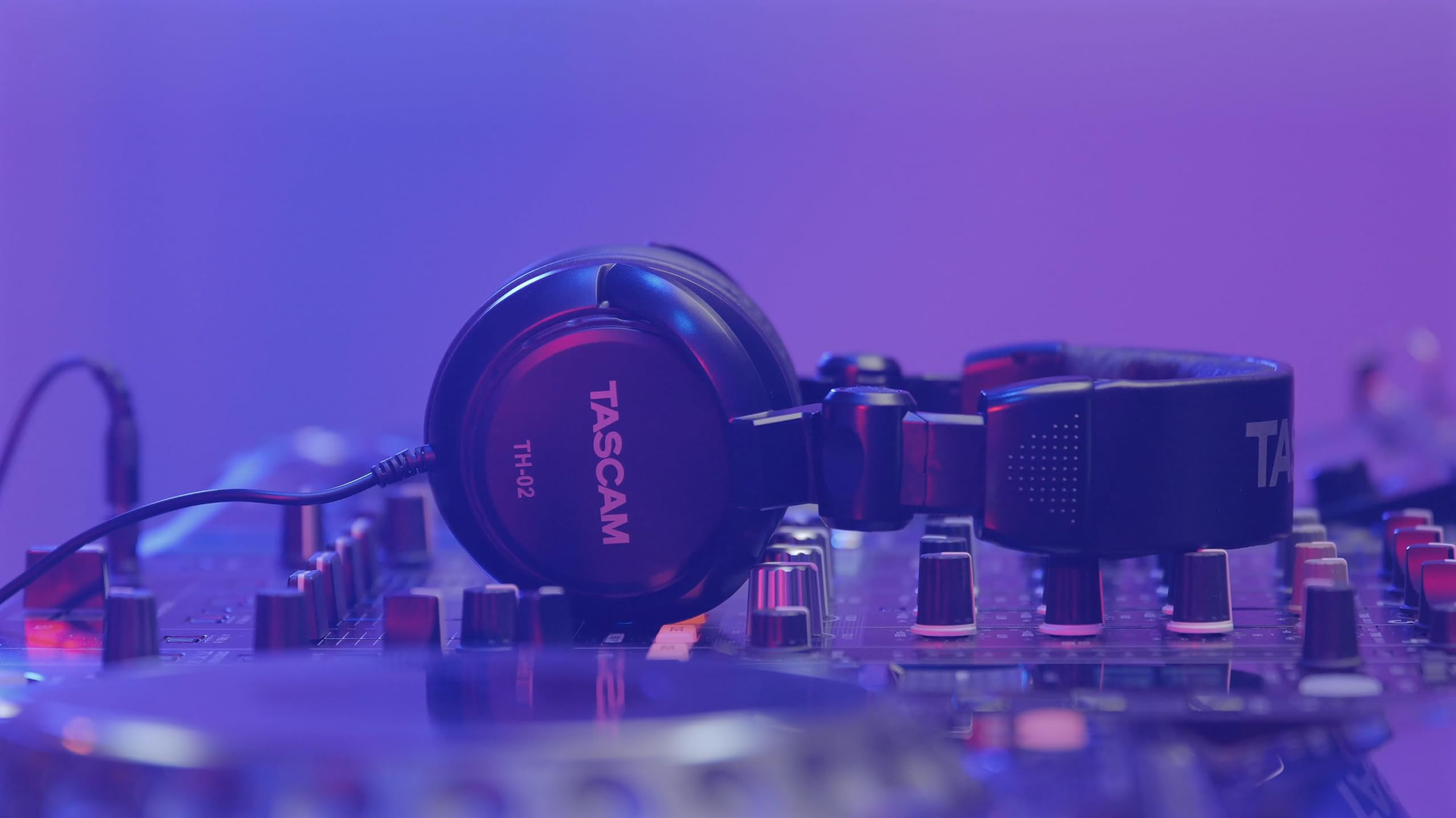 Foto 7 pulgar | Auriculares Tascam Th-02 Professional Studio Monitor Con Cable - Venta Internacional.