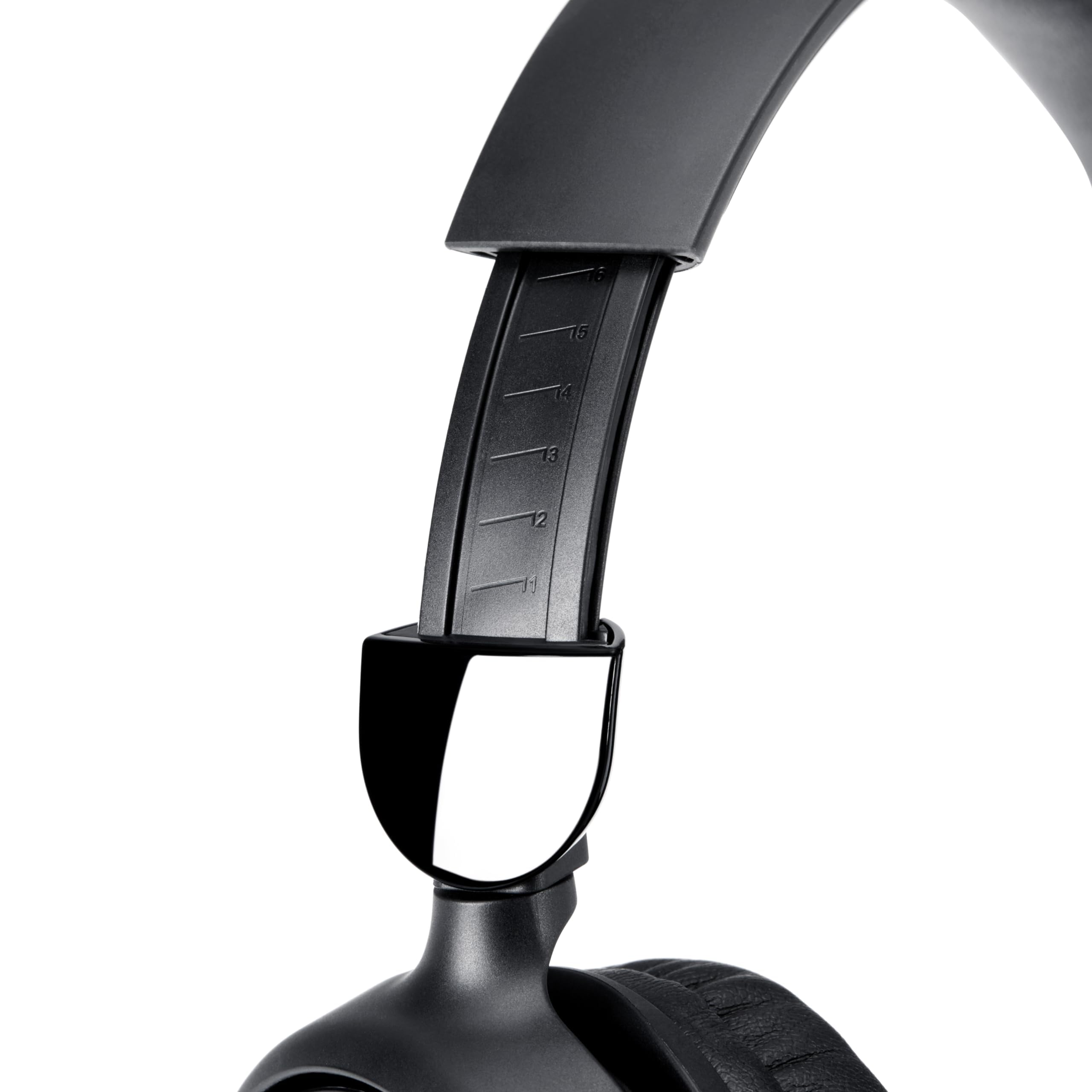 Foto 7 pulgar | Auriculares Intraurales Inalámbricos Amazon Basics 35h Playtime Negros - Venta Internacional.