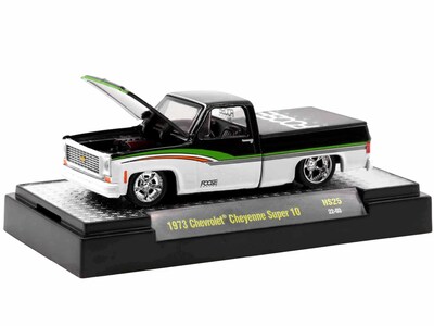 Foto 2 | Modelo De Coche Fundido A Presión M2 Machines 1973 Chevy Cheyenne Super 10 - Venta Internacional.