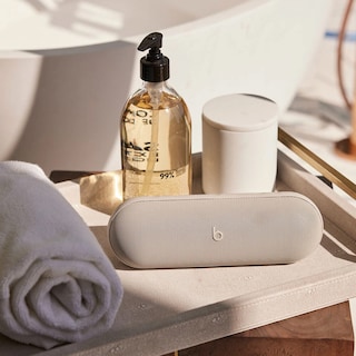 Foto 3 | Bocina Bluetooth Beats Pill X Kim Kardashian Gris Oscuro