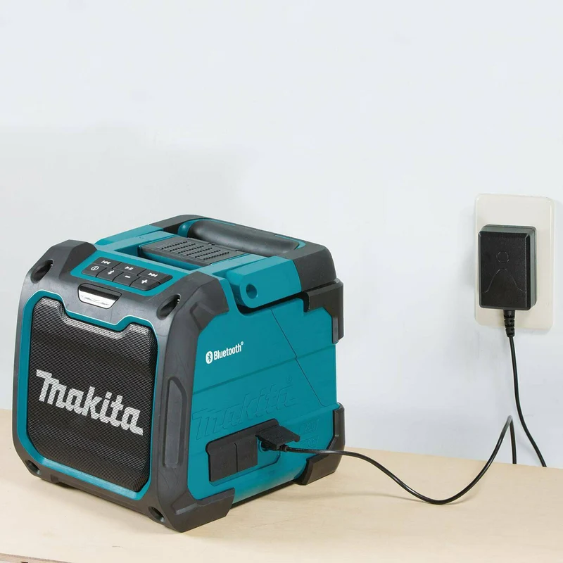 Foto 2 | Bocina, Reproductor Inalámbrico Makita Xrm07 Diseño Ideal Para Trabajo