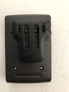 Foto 2 | Radio Sony Fm/am Walkman Srf-49 Vintage Fm/am - Venta Internacional.