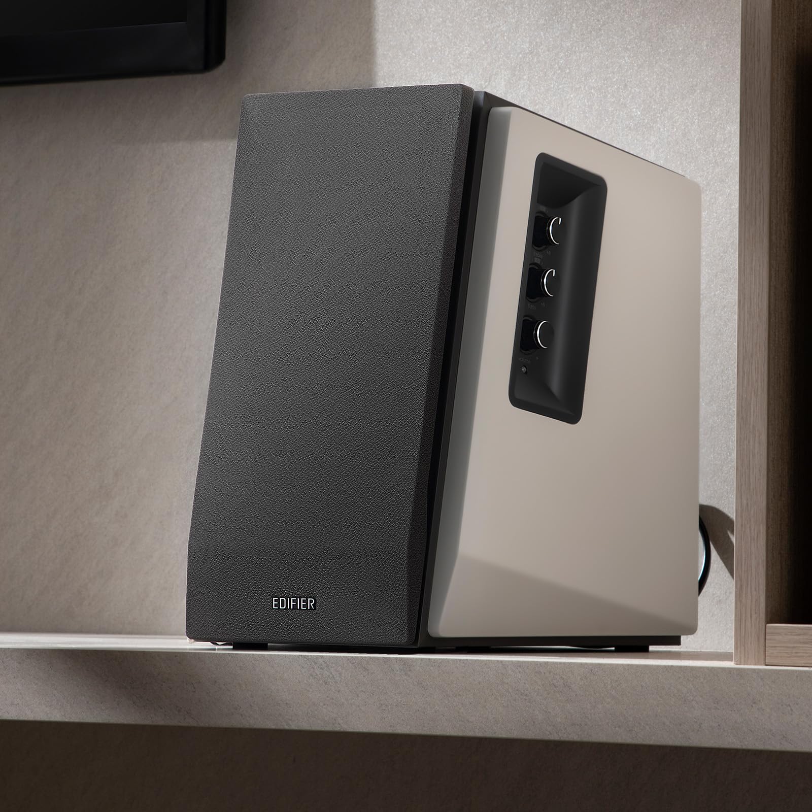 Foto 6 | Altavoces Bluetooth De Estantería Edifier R1700bt 66w Rms Blancos - Venta Internacional.