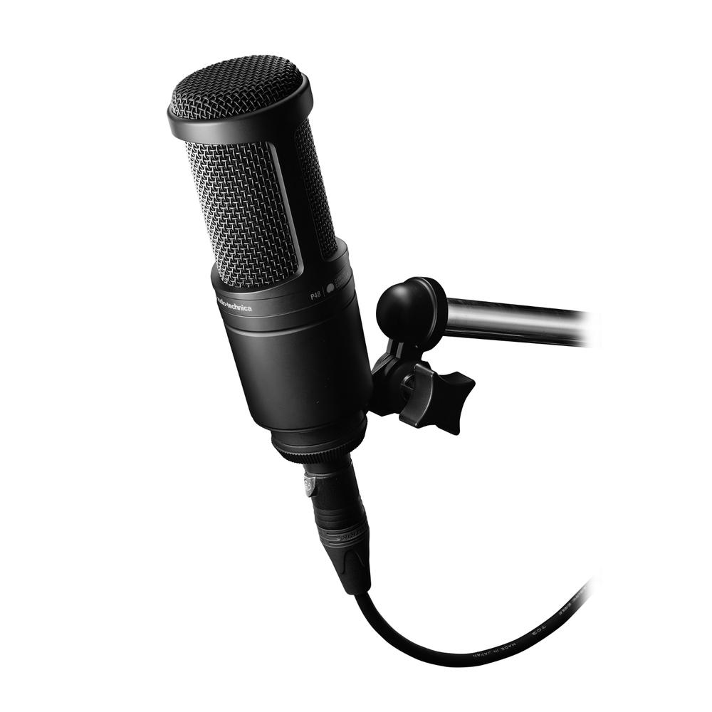 Foto 3 | Micrófono de condensador cardioide audio Technica AT2020 Color Negro salida XLR