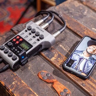 Foto 3 | Adaptador Bluetooth Zoom Bta-2 Para Podtrak P4/p8 Negro - Venta Internacional.