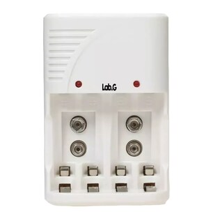 Foto 1 | Cargador De Baterias 4 Pilas Aa Recargables 2500ma Mc-700 Blanco