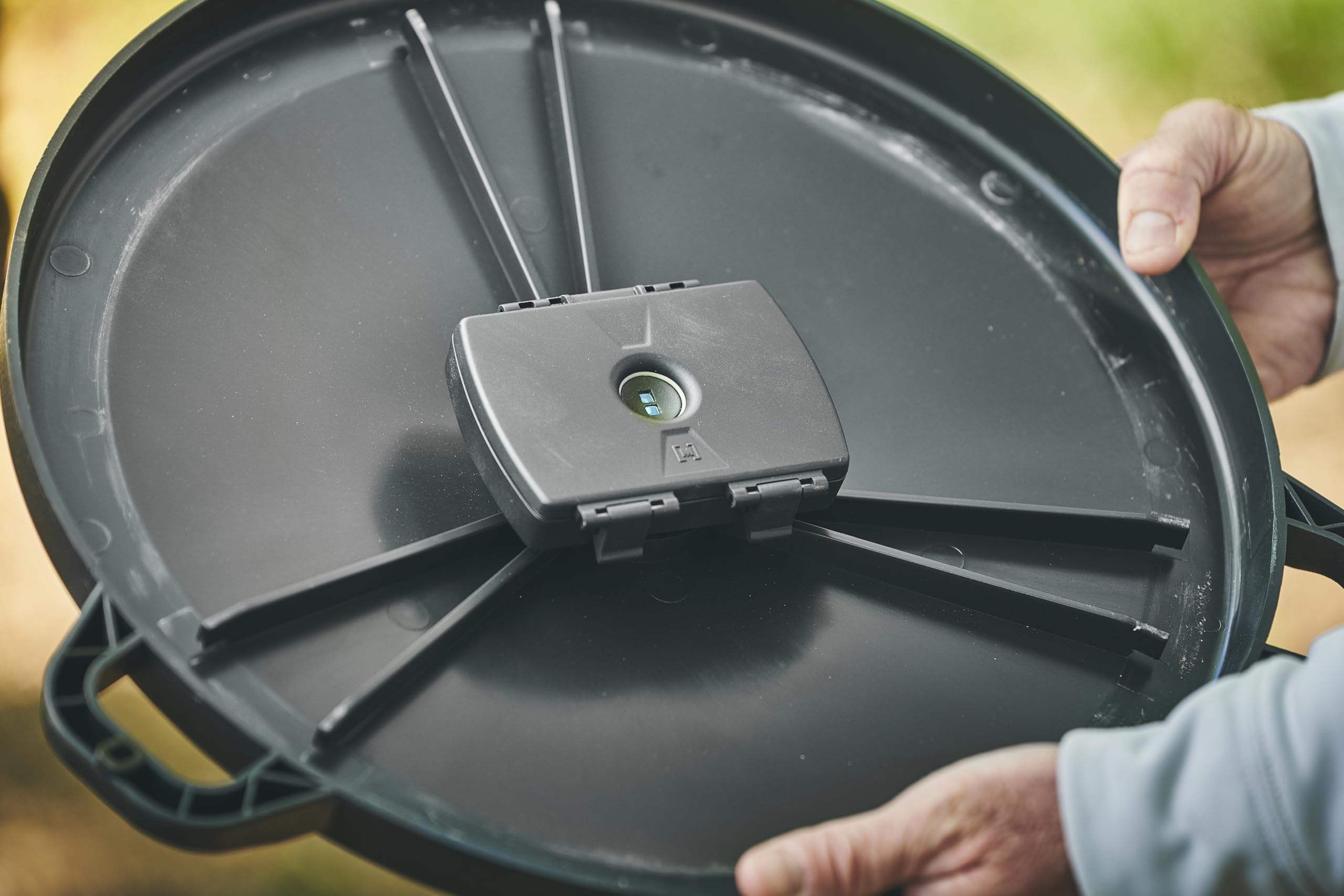 Foto 5 | Sistema Temporizador De Alimentación Celular Moultrie Feed Hub Universal - Venta Internacional.
