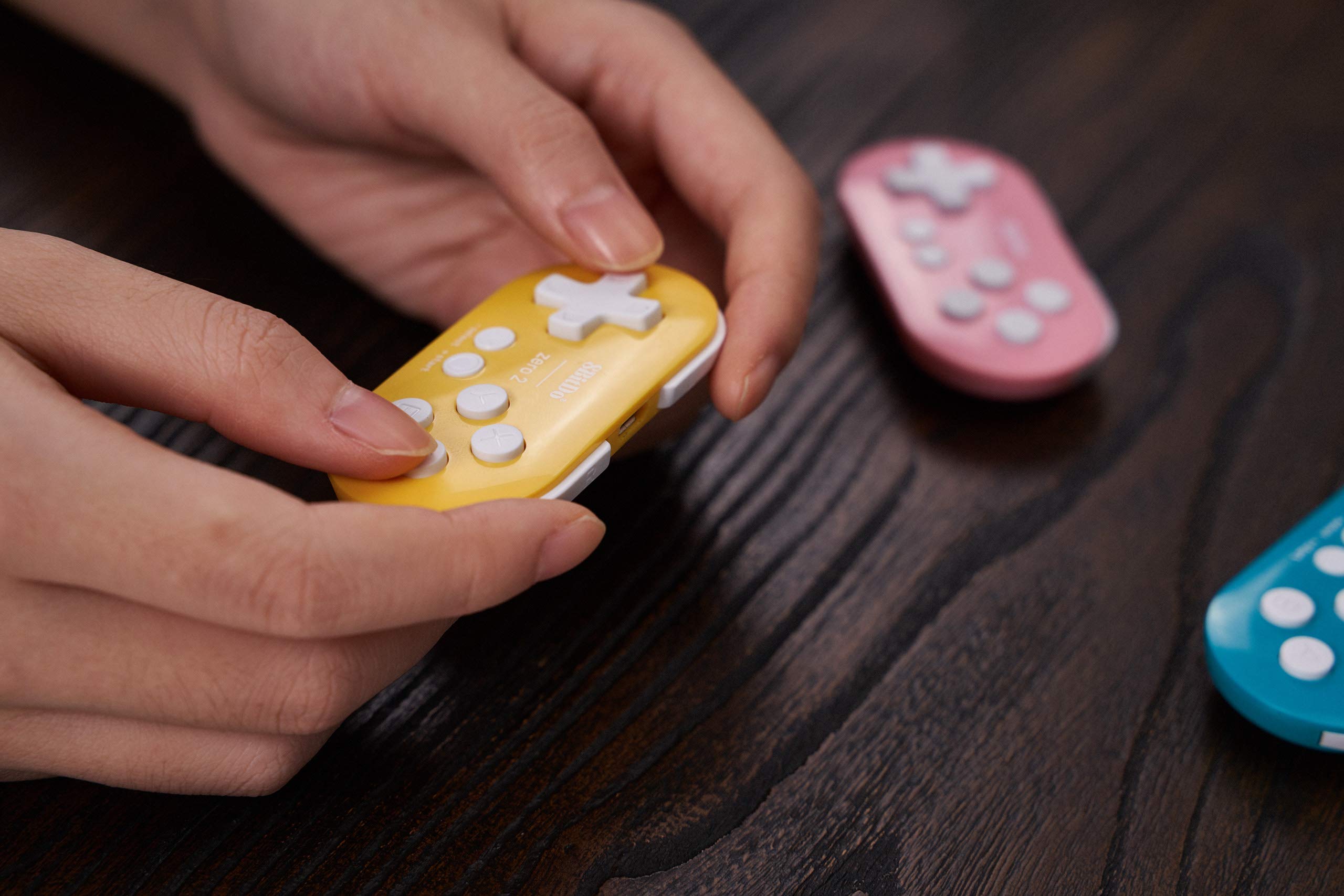 Foto 7 | Gamepad 8bitdo Zero 2 Mini Bluetooth para Switch Windows - Venta Internacional