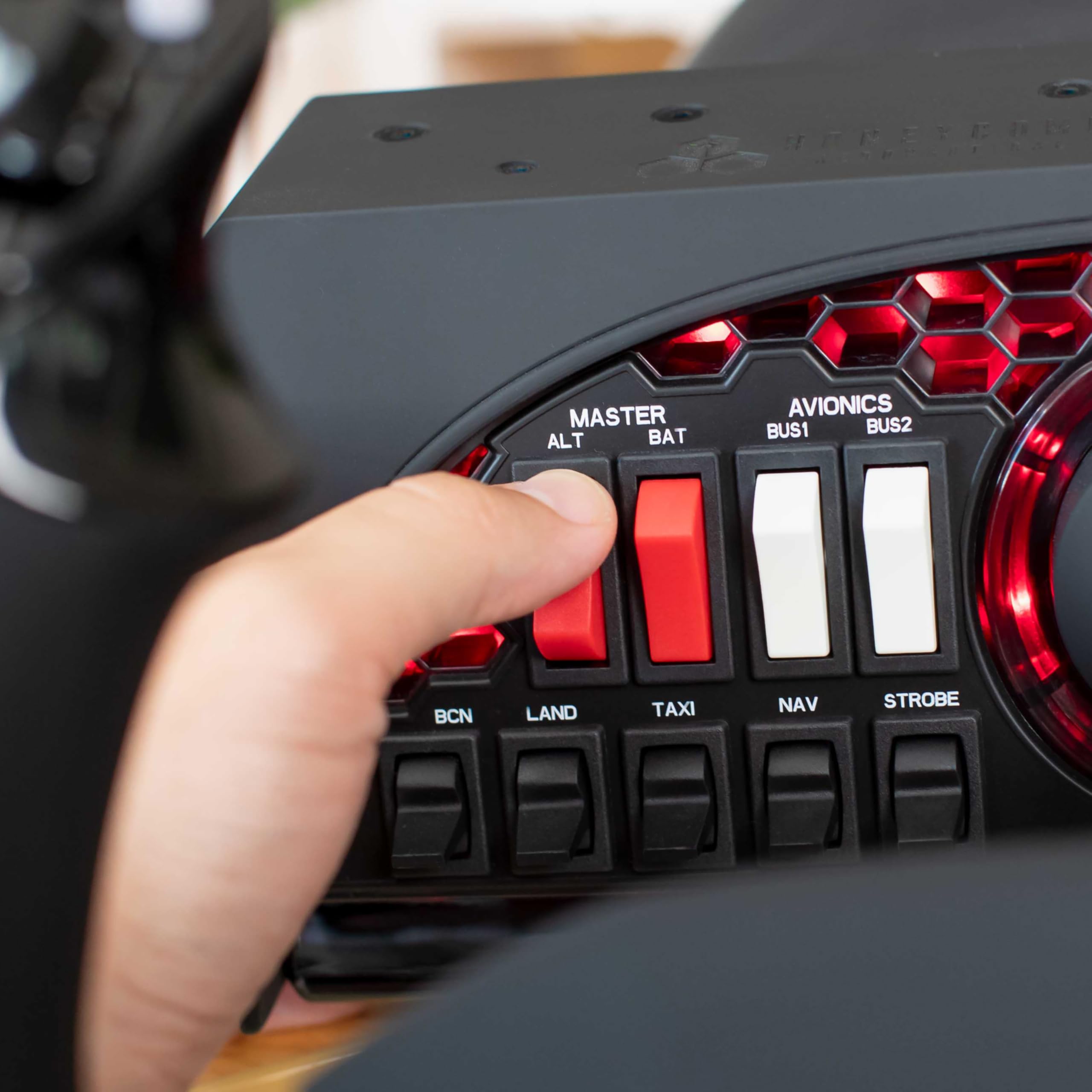 Foto 7 pulgar | Flight Controls Honeycomb Alpha Yoke Con Panel De Interruptores - Venta Internacional.