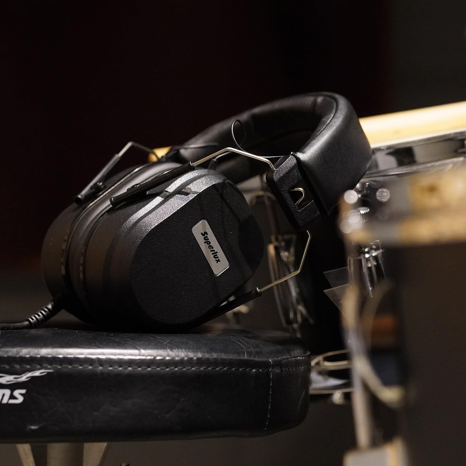 Foto 3 pulgar | Auriculares Superlux Hd667 Professional Brummer Isolation - Venta Internacional