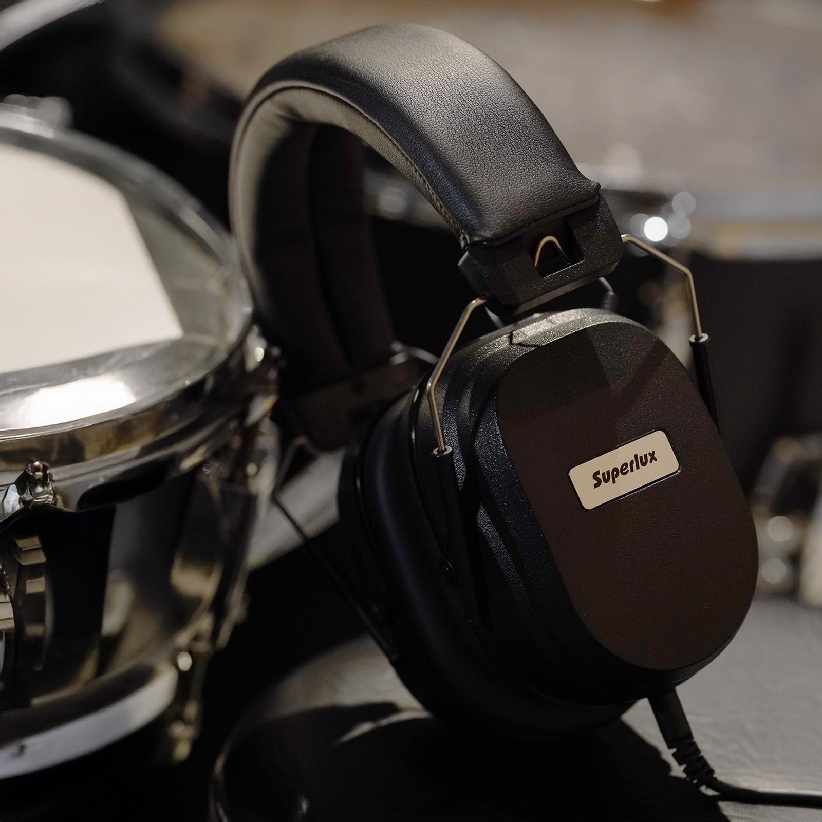 Foto 4 pulgar | Auriculares Superlux Hd667 Professional Brummer Isolation - Venta Internacional