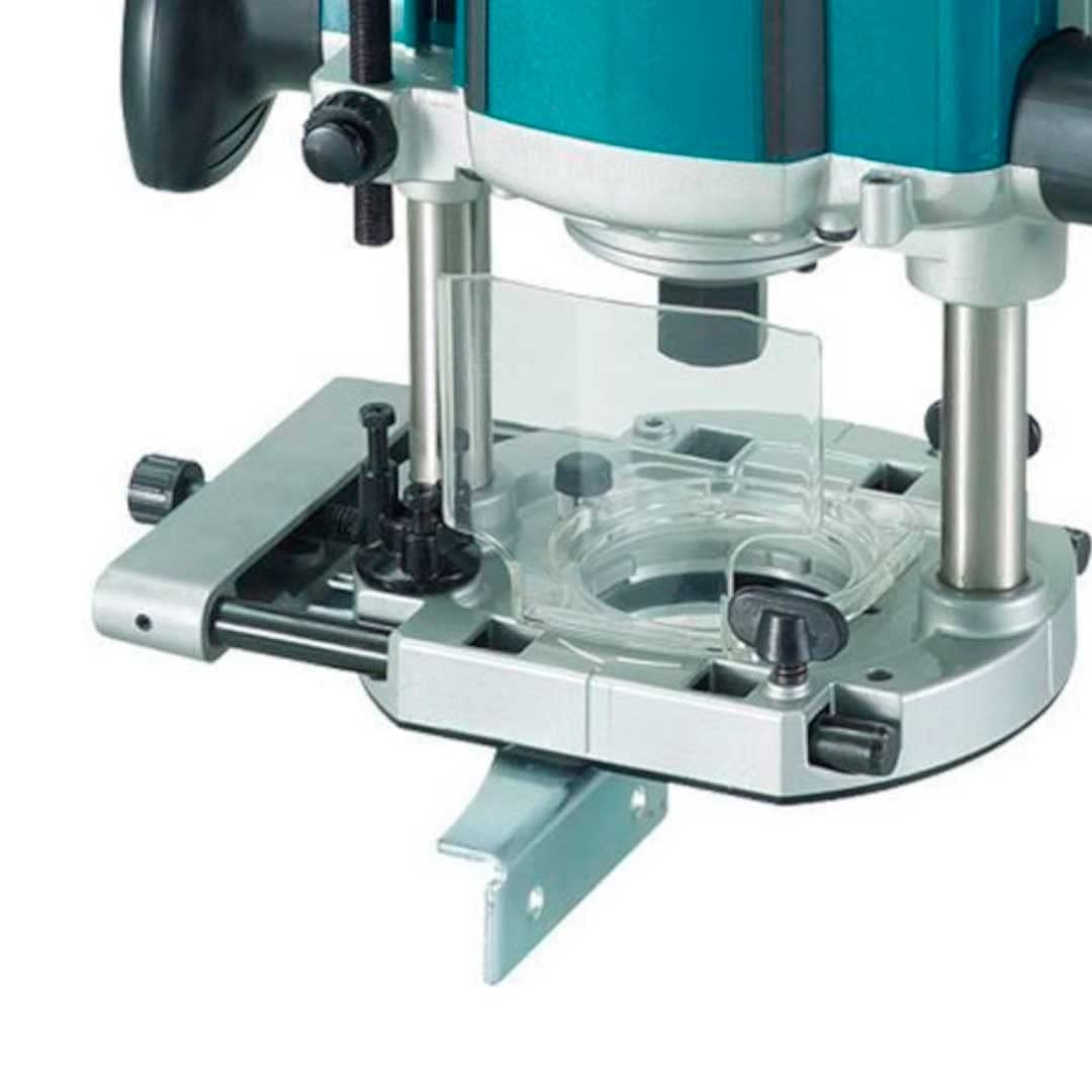 Foto 4 pulgar | Enrutador De Inmersión Makita Rp2301fc 2000w 3-1/4hp 22000 Rpm - Venta Internacional.