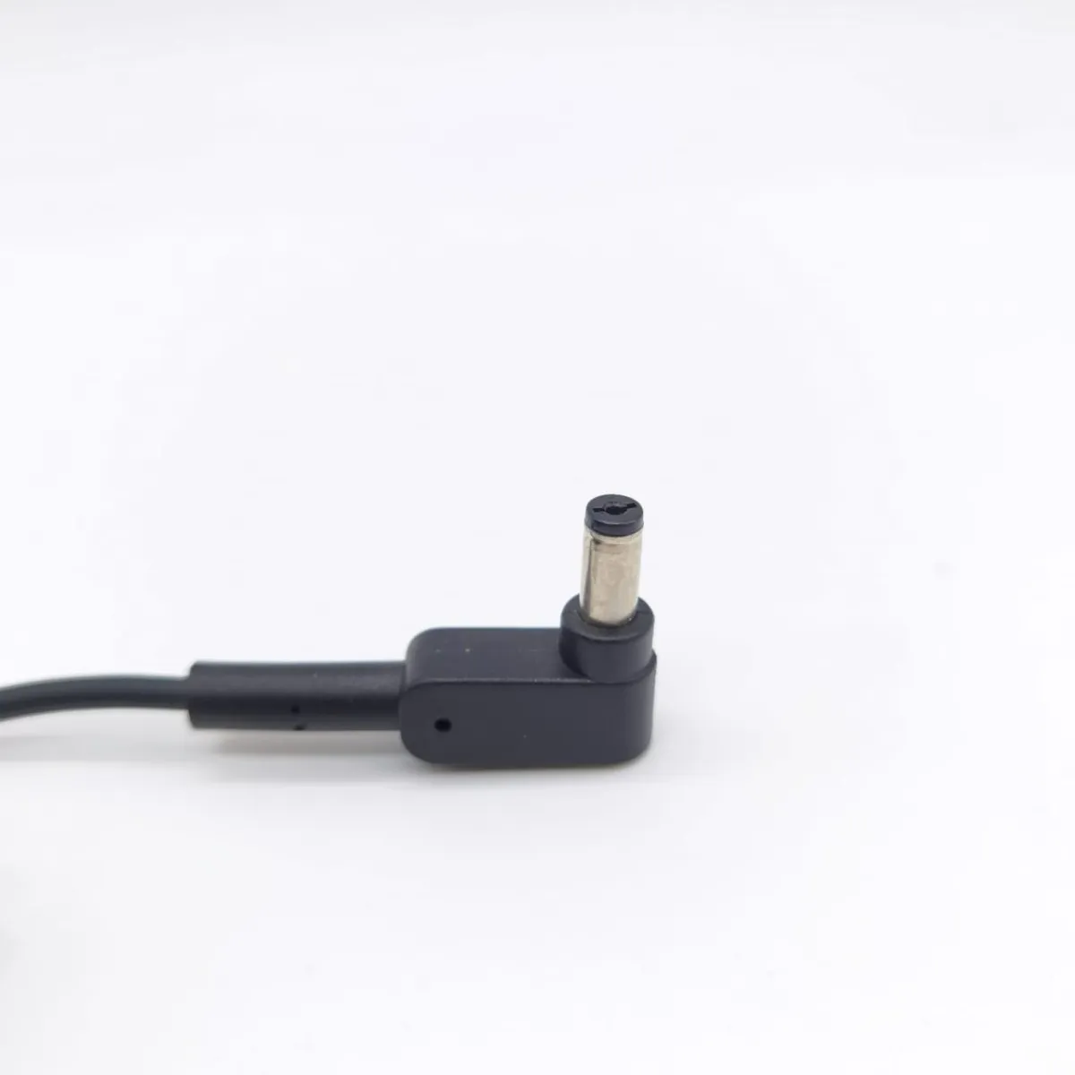 Foto 4 pulgar | Cargador Acer A13-045n2a 19v-2.37a 45w 5.5x1.7mm Original