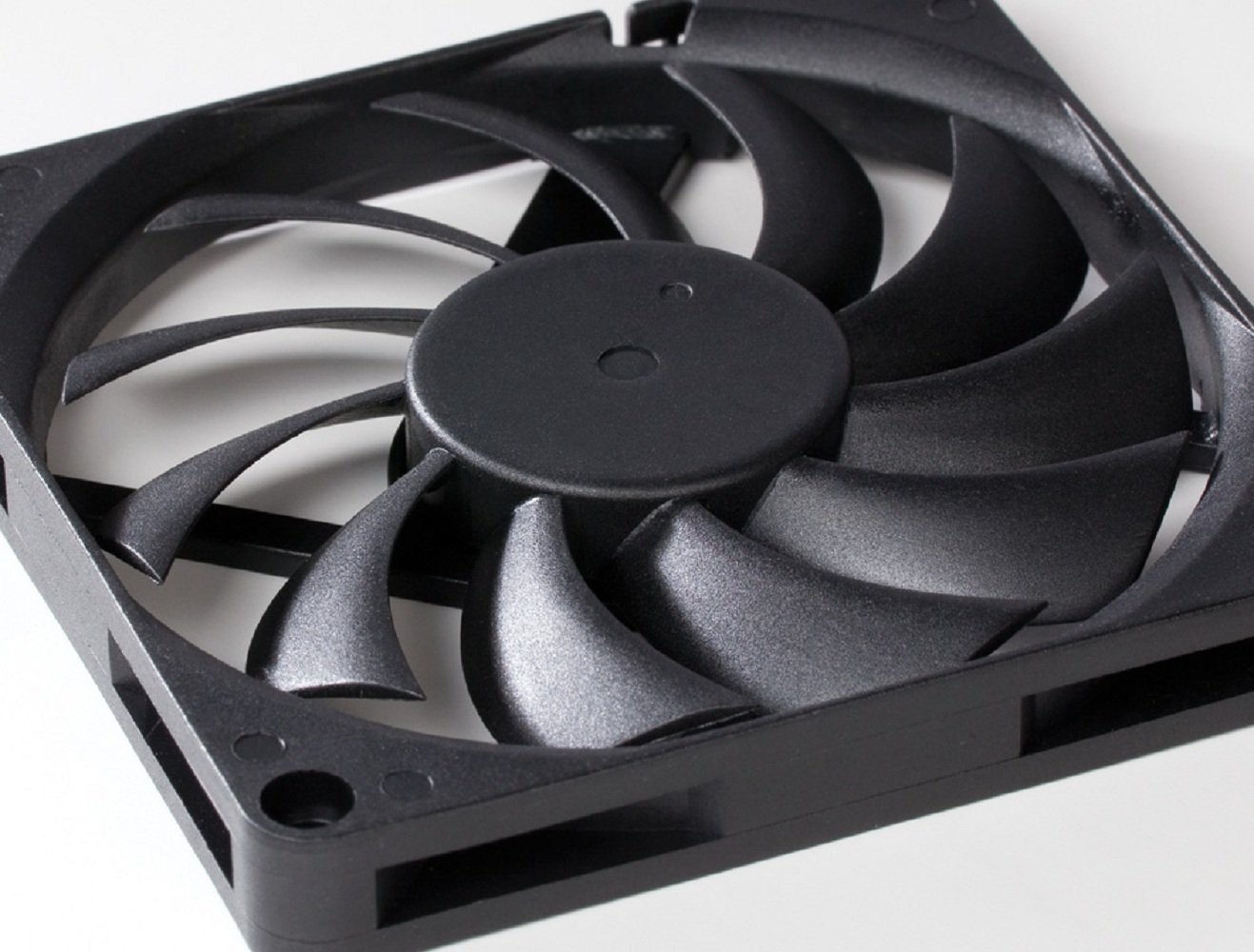 Foto 6 | Alfombrilla De Refrigeración Targus Chill Mat Hd3 Gaming Para Portátil De 18 Pulgadas - Venta Internacional.