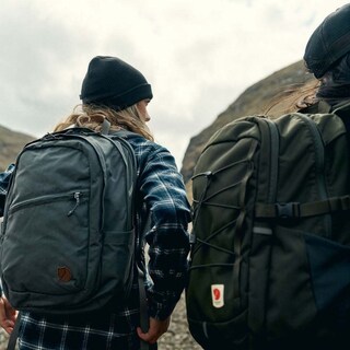 Foto 5 | Mochila Fjällräven Raven 28 Navy Para Ordenadores Portátiles De Hasta 15 - Venta Internacional.
