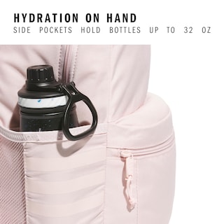 Foto 4 | Mochila Adidas 3-stripe Classic Para Hombre Y Mujer Color Rosa Arenoso - Venta Internacional.