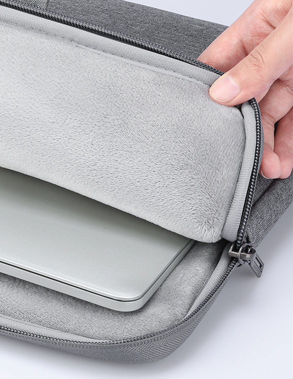 Foto 5 pulgar | Portafolio Para Laptop 15.6'' Mark Ryden Modelo 98d Color Gris Claro