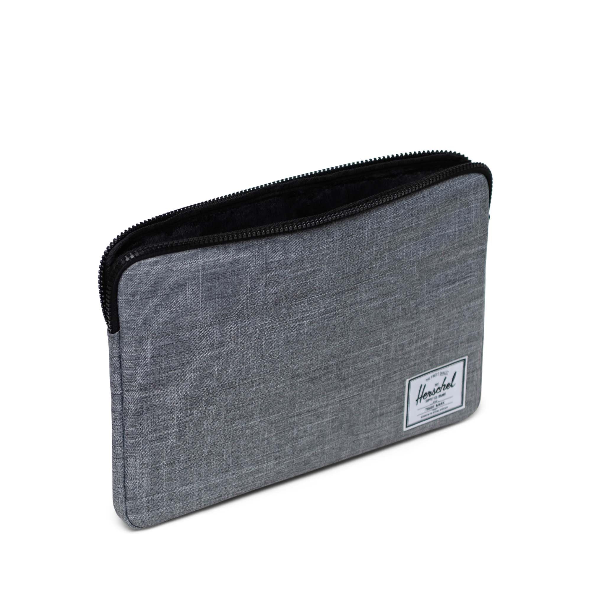 Foto 4 pulgar | Funda Herschel Anchor para MacBook Pro 15 y 16 " Gris - Venta Internacional