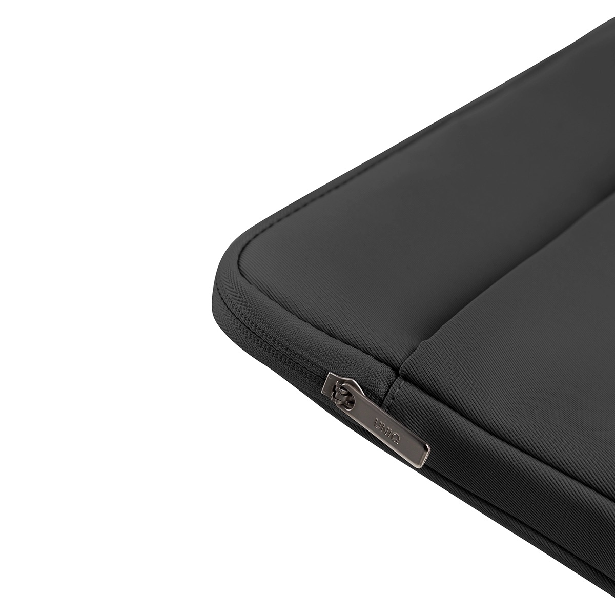 Foto 7 pulgar | Funda Para Macbook Hasta 14'' Negro Bergen De Uniq