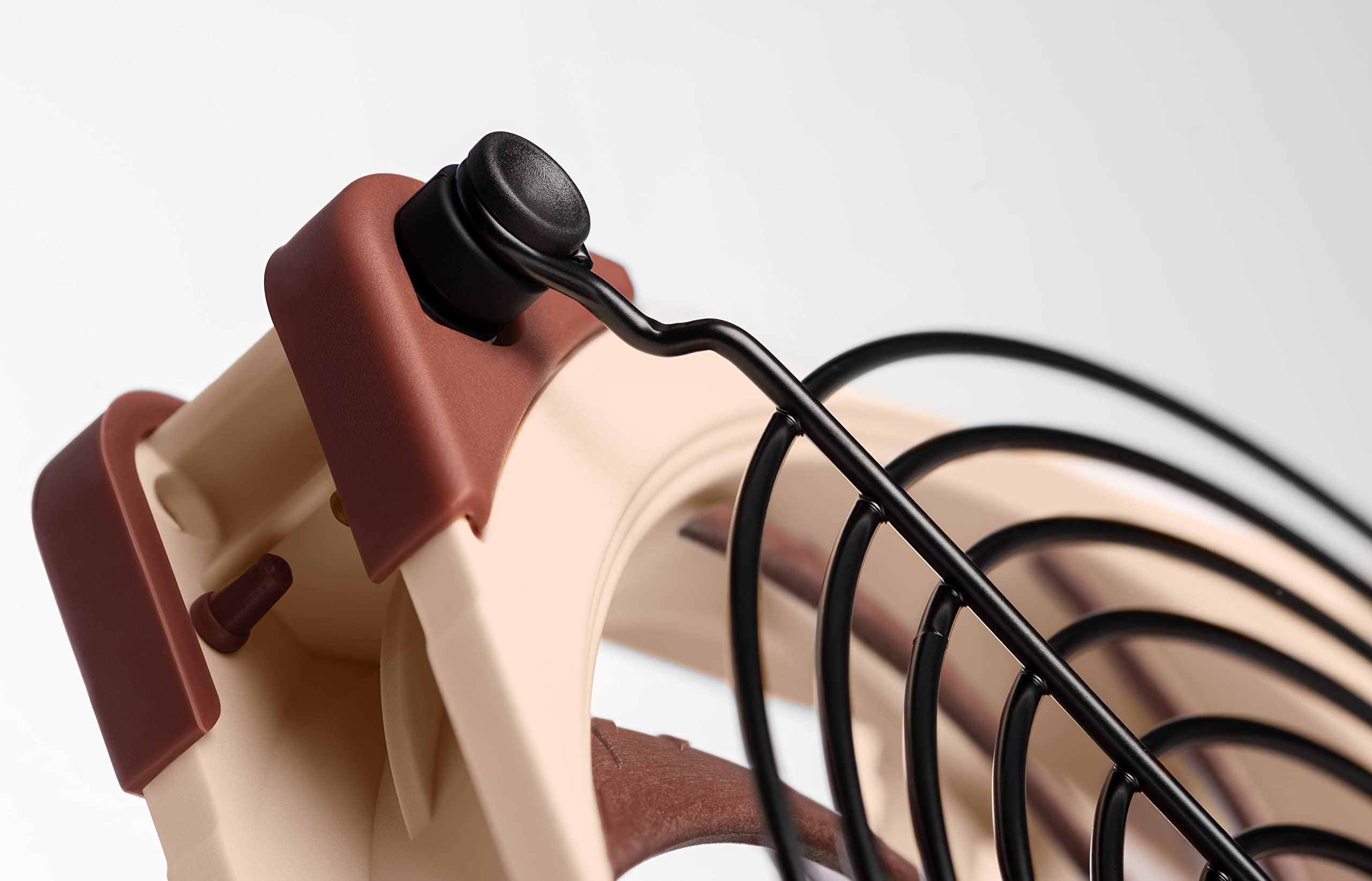Foto 5 pulgar | Fan Grills Noctua Na-fg1-12 Sx2 Para Ventiladores De 120 Mm (juego De 2) - Venta Internacional.